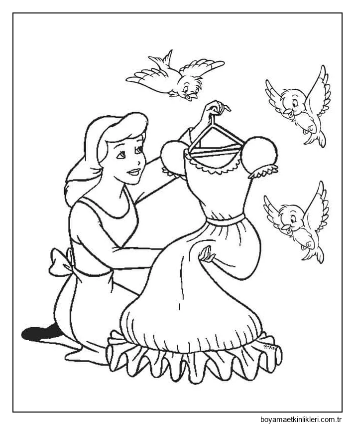 Külkedisi Elbiseyi Tutuyor